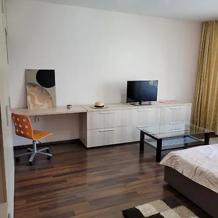 Peaceful Loft Бухарест